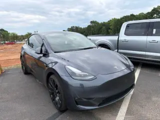 Tesla Model Y 2023 AWD Performance 4dr Crossover