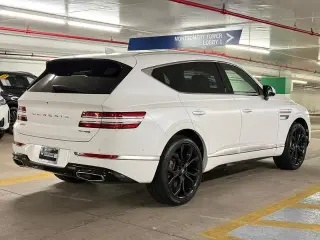 Genesis GV80 2022 AWD 3.5T 4dr SUV