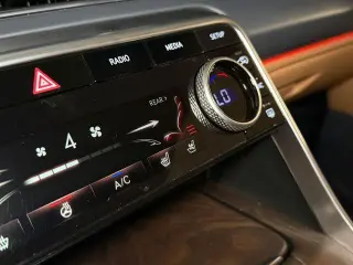 Genesis GV80 2022 AWD 3.5T 4dr SUV