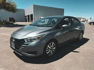 Nissan Versa 2025 SV 4dr Sedan