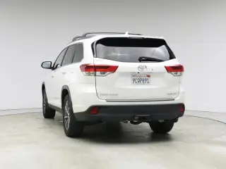 Toyota Highlander 2019 AWD XLE 4dr SUV