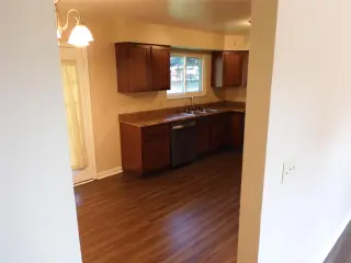 Propiedad en alquiler con 3 habitaciones y 1.5 baños en Florencia
