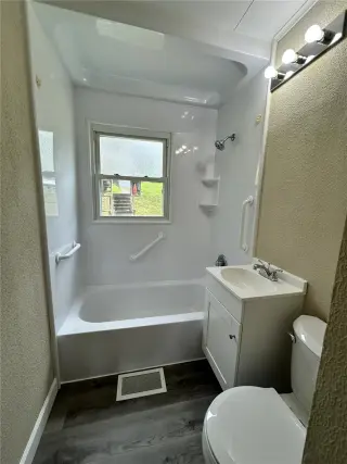 Propiedad en alquiler con 3 habitaciones y 1 baño en Steubenville