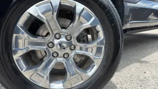Ford F-150 2022 4x4 Lariat 4dr SuperCrew 6.5 ft. SB