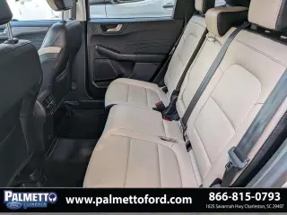 Ford Escape 2021 AWD Titanium 4dr SUV