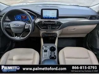 Ford Escape 2021 AWD Titanium 4dr SUV