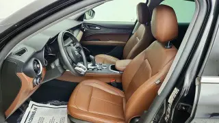 Alfa Romeo Stelvio 2021 AWD Sprint 4dr Crossover