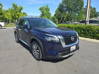 Nissan Pathfinder 2022 Platinum 4dr SUV
