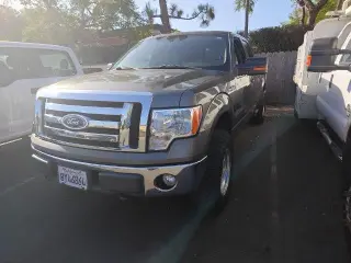 Ford F-150 2010 4x4 XLT 4dr SuperCrew Styleside 5.5 ft. SB