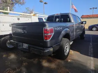 Ford F-150 2010 4x4 XLT 4dr SuperCrew Styleside 5.5 ft. SB