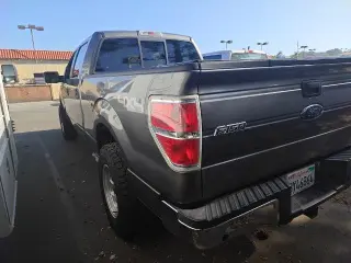 Ford F-150 2010 4x4 XLT 4dr SuperCrew Styleside 5.5 ft. SB