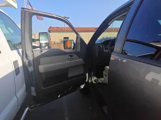 Ford F-150 2010 4x4 XLT 4dr SuperCrew Styleside 5.5 ft. SB