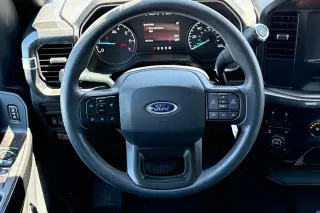 Ford F-150 2023 4x4 XL 4dr SuperCrew 5.5 ft. SB