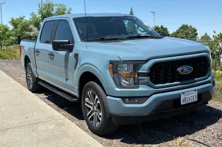 Ford F-150 2023 4x4 XL 4dr SuperCrew 5.5 ft. SB