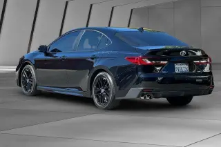 Toyota Camry 2025 SE 4dr Sedan