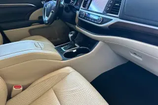 Toyota Highlander 2015 AWD Limited Platinum 4dr SUV