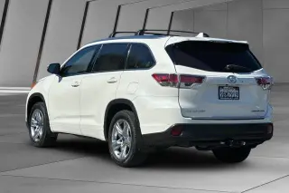 Toyota Highlander 2015 AWD Limited Platinum 4dr SUV