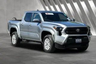 Toyota Tacoma 2025 4x4 SR5 4dr Double Cab 5.0 ft SB