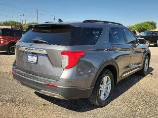 Ford Explorer 2022 AWD XLT 4dr SUV