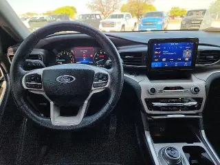Ford Explorer 2022 AWD XLT 4dr SUV