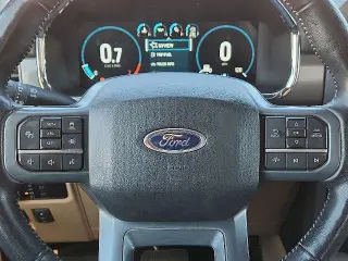 Ford F-150 2023 4x4 Lariat 4dr SuperCrew 5.5 ft. SB