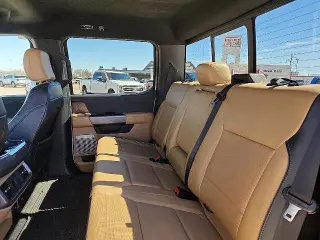 Ford F-150 2023 4x4 Lariat 4dr SuperCrew 5.5 ft. SB