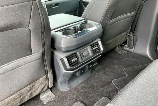 Ford F-150 2023 4x4 Lariat 4dr SuperCrew 5.5 ft. SB