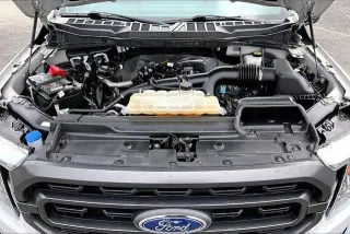 Ford F-150 2023 4x4 Lariat 4dr SuperCrew 5.5 ft. SB