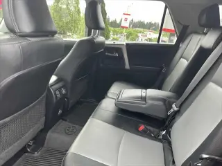 Toyota 4Runner 2021 4x4 SR5 Premium 4dr SUV