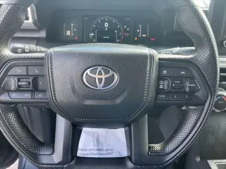 Toyota Tacoma 2025 4x4 SR5 4dr Double Cab 6.1 ft LB