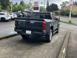 Toyota Tacoma 2025 4x4 SR5 4dr Double Cab 6.1 ft LB