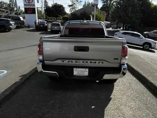 Toyota Tacoma 2023 4x4 TRD Sport 4dr Double Cab 6.1 ft LB