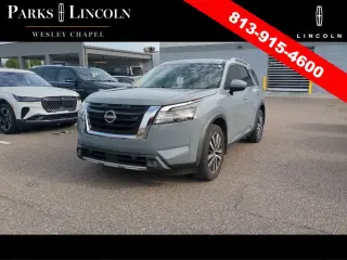 Nissan Pathfinder 2022 AWD Platinum 4dr SUV