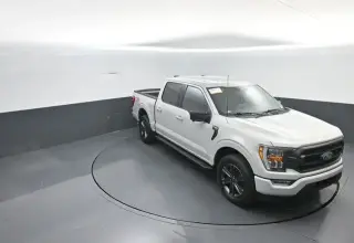 Ford F-150 2023 4x4 XLT 4dr SuperCrew 5.5 ft. SB