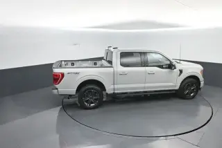 Ford F-150 2023 4x4 XLT 4dr SuperCrew 5.5 ft. SB