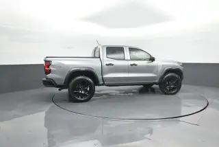 Chevrolet Colorado 2025 4x4 Trail Boss 4dr Crew Cab 5 ft. SB