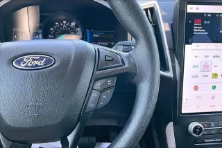 Ford Edge 2022 AWD SE 4dr Crossover
