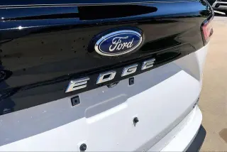 Ford Edge 2022 AWD SE 4dr Crossover