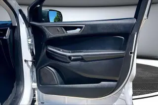 Ford Edge 2022 AWD SE 4dr Crossover