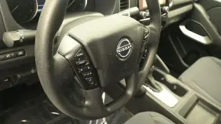 Nissan Frontier 2024 4x4 SV 4dr Crew Cab 5 ft. SB