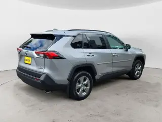 Toyota RAV4 Hybrid 2024 AWD LE 4dr SUV