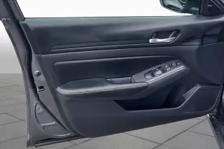 Nissan Altima 2025 2.5 SV 4dr Sedan
