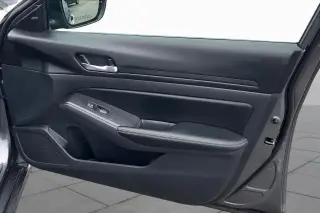 Nissan Altima 2025 2.5 SV 4dr Sedan