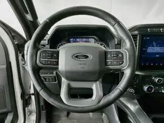 Ford F-150 2022 4x4 XLT 4dr SuperCrew 5.5 ft. SB
