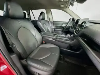 Toyota Grand Highlander 2024 AWD XLE 4dr SUV