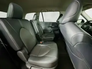 Toyota Grand Highlander 2024 AWD XLE 4dr SUV