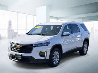 Chevrolet Traverse 2023 4x4 LS 4dr SUV w/1LS
