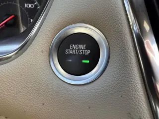 Chevrolet Traverse 2023 4x4 LS 4dr SUV w/1LS