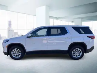 Chevrolet Traverse 2023 4x4 LS 4dr SUV w/1LS