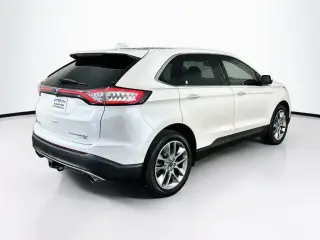 Ford Edge 2017 AWD Titanium 4dr Crossover